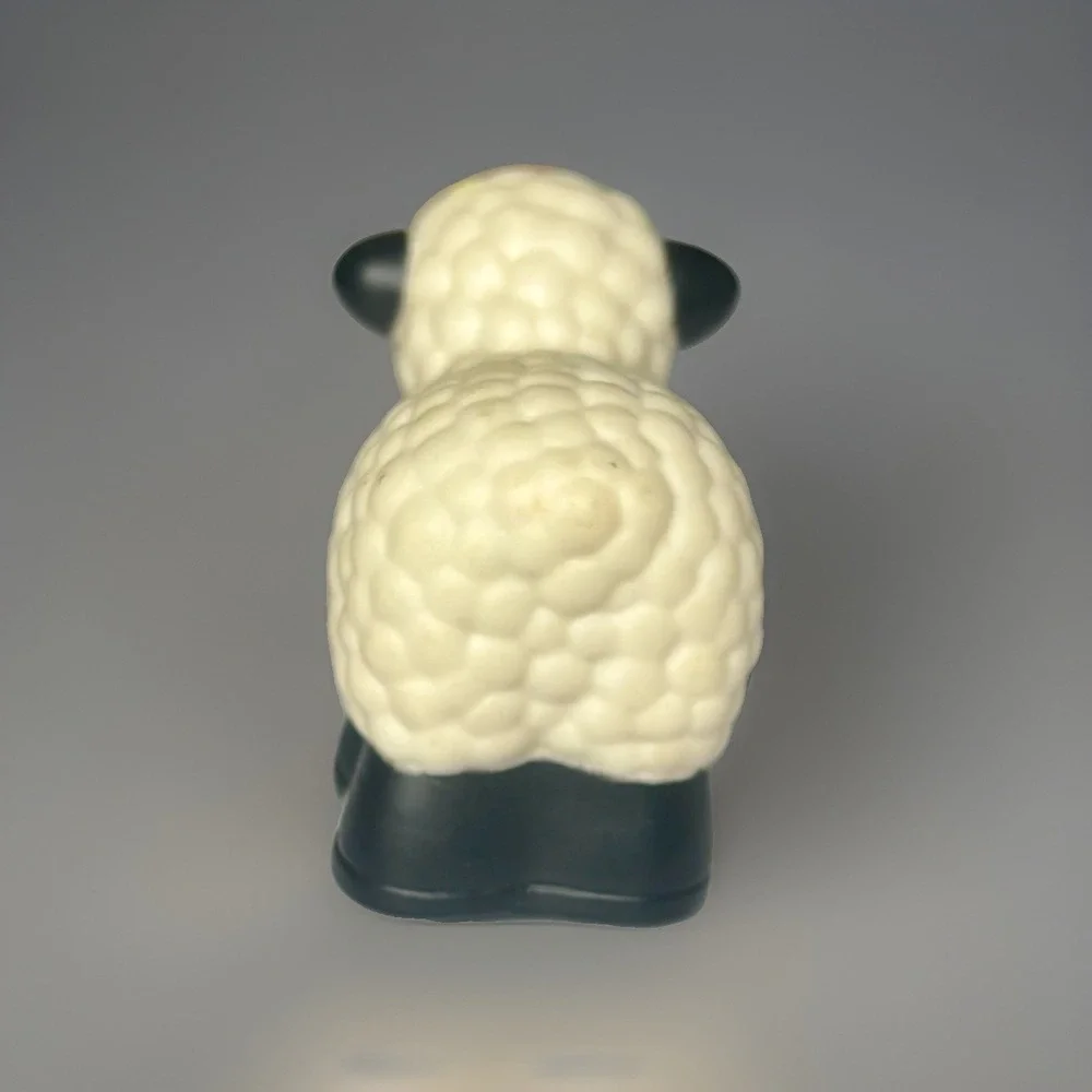 Vintage TRG&G Toys R Us Black White Farm Animal Sheep Lamb Figurine 2